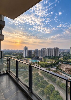 Balcony in 4 BHK Apartment at Shalimar Belvedere Court, Gomti Nagar – for Sale