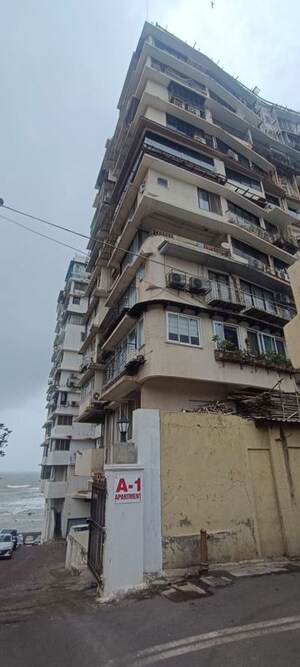  Apartment For Sale in Gyatri Nagar