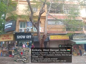  Apartment For Sale in Lake Town