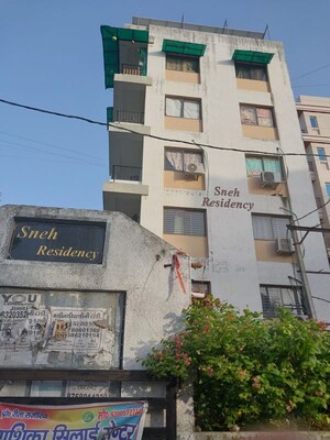  Apartment For Sale in Bajwada