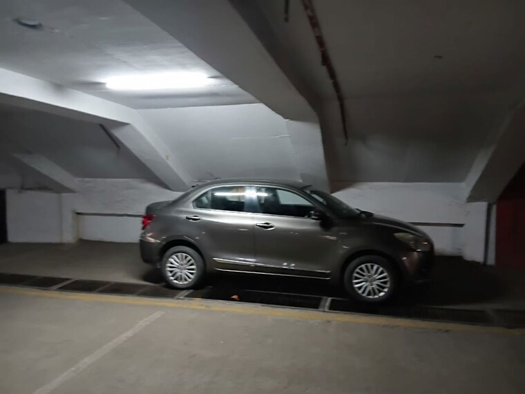  Parking, koregaon park Commercial Office Space 3150 Sq.Ft. In Koregaon Park Pune 10734591