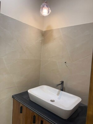 Bathroom in 6 BHK Independent House at Emaar Gomti Greens Villas, Gomti Nagar – for Sale
