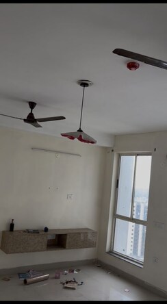 3 BHK +Apartment For Rent in Imperia Esfera