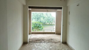 Room in  Shop at Vatva – for Sale