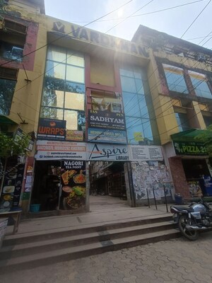  Shop For Sale in Nehru Vihar