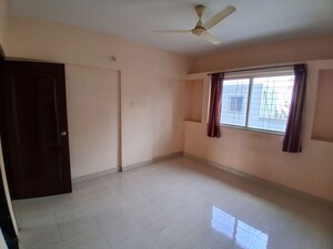 Room in 3 BHK Apartment at Wadhwani Sai Atharva, Pimple Saudagar – for Rent