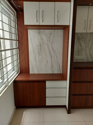Room in 3.5 BHK Apartment at LnT Raintree Boulevard, Hebbal – for Rent