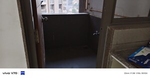 Washroom in 3 BHK Apartment at Kalupura – for Rent