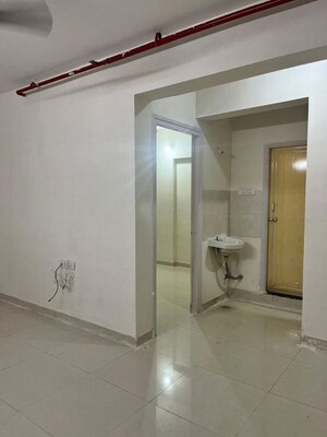 1 BHK Apartment For Rent in Raunak Unnathi Woods Phase 7 A And B, Ghodbunder Road