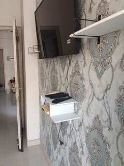 1 BHK Apartment For Rent in Maxblis Grand Kingston
