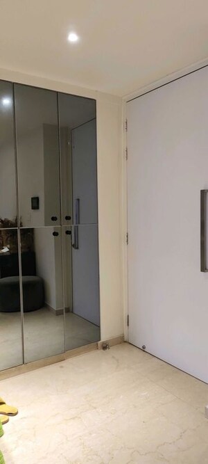 2 BHK Apartment at Lodha The Park, Worli – for Sale