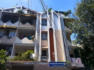 Apartment For Sale in Manorama Ganj