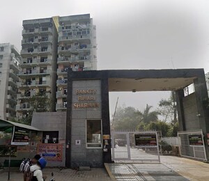  Apartment For Sale in Raj Nagar Extension