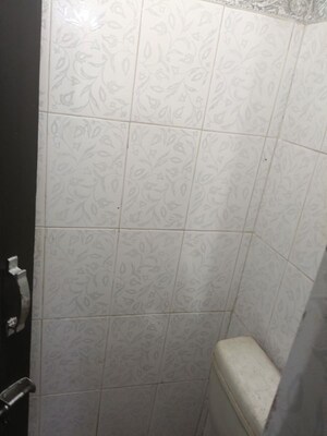 Bathroom in 2 BHK Builder Floor at Sector 15 – for Rent