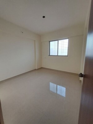 Room in 2 BHK Apartment at Tulip Infinity Planet, Moshi – for Rent