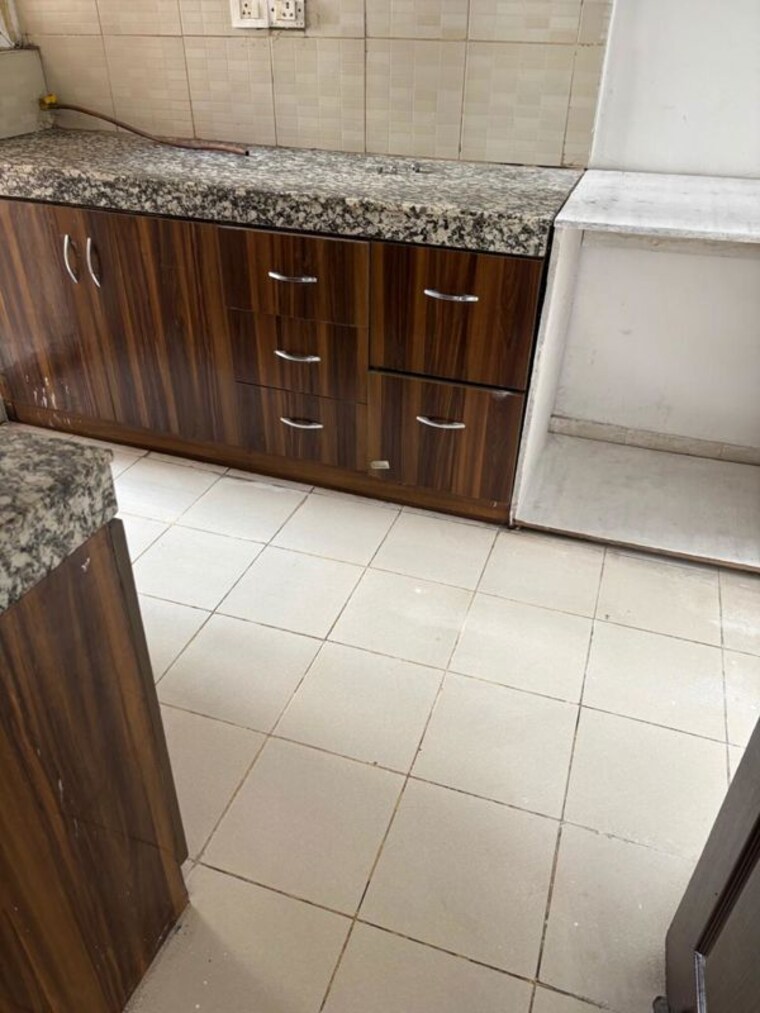 Kitchen, 3c-lotus-zing 3 Bedroom 1528 Sq.Ft. Apartment In Sector 168 Noida 10734963