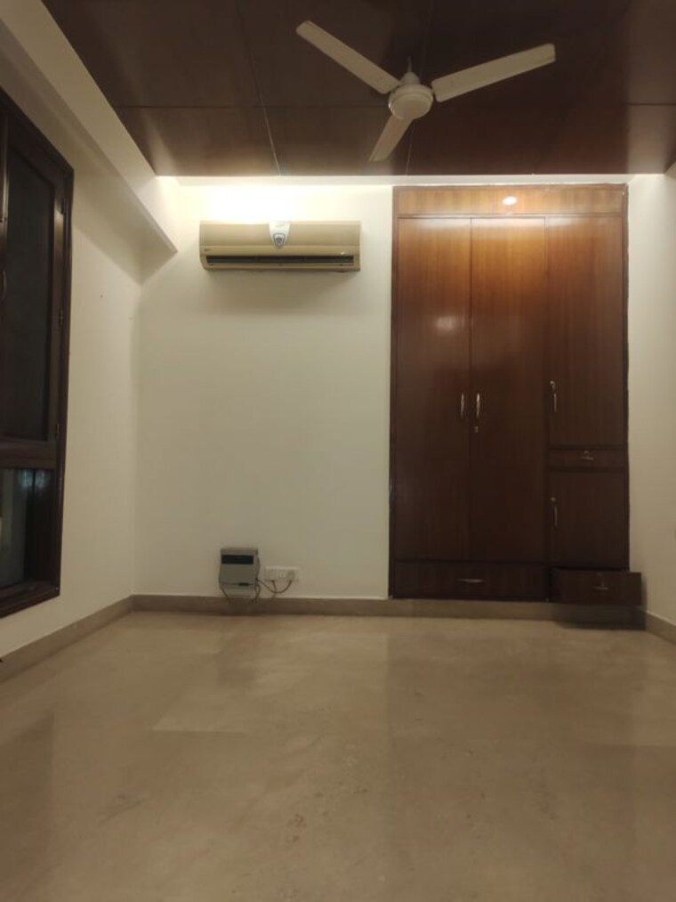 Kitchen, new friends colony 4 Bedroom 4000 Sq.Ft. Builder Floor In New Friends Colony Delhi 10734976