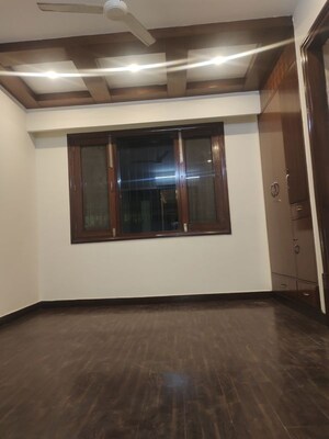 Furnished Amenities in 4 BHK Builder Floor at New Friends Colony – for Rent