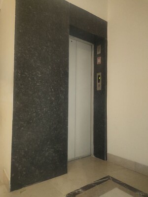 Furnished Amenities in 4 BHK Builder Floor at New Friends Colony – for Rent