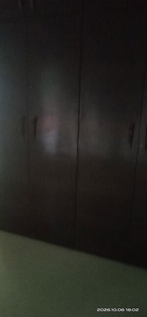 Furnished Amenities in 2 BHK Apartment at Geetanjali CHS Goregaon West, Goregaon West – for Sale