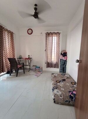 Team Area in 1 BHK Apartment at Salunke Niwas, Katraj Kondhwa Road – for Sale