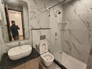 Bathroom in 3 BHK Apartment at Raj One Good Earth, Sector 71 – for Rent