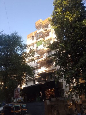 1 RK Apartment For Rent in El Plaza Apartments, Borivali West