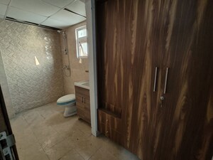 Bathroom in 3 BHK Apartment at Tulip Yellow, Sector 69 – for Rent