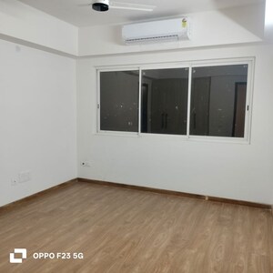 Room in 3 BHK Apartment at Godrej Air Sector 85, Sector 85 – for Sale