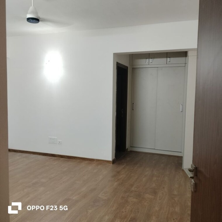 Room, godrej-air-sector-85 3 Bedroom 1829 Sq.Ft. Apartment In Sector 85 Gurgaon 10735032