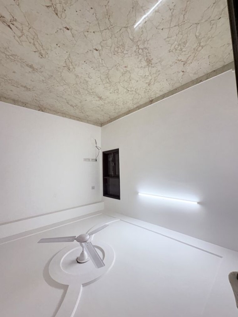 undefined, khirki extension 3 Bedroom 105 Sq.Yd. Builder Floor In Khirki Extension Delhi 10735062