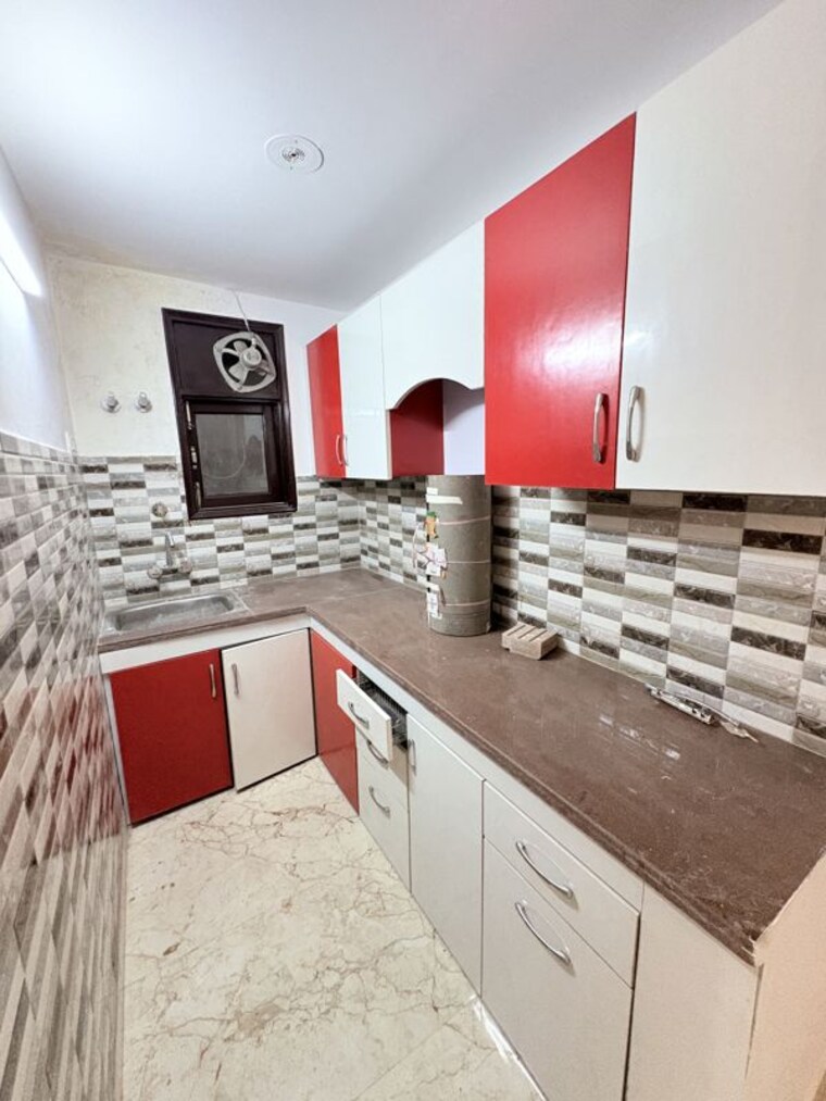 undefined, khirki extension 3 Bedroom 105 Sq.Yd. Builder Floor In Khirki Extension Delhi 10735062