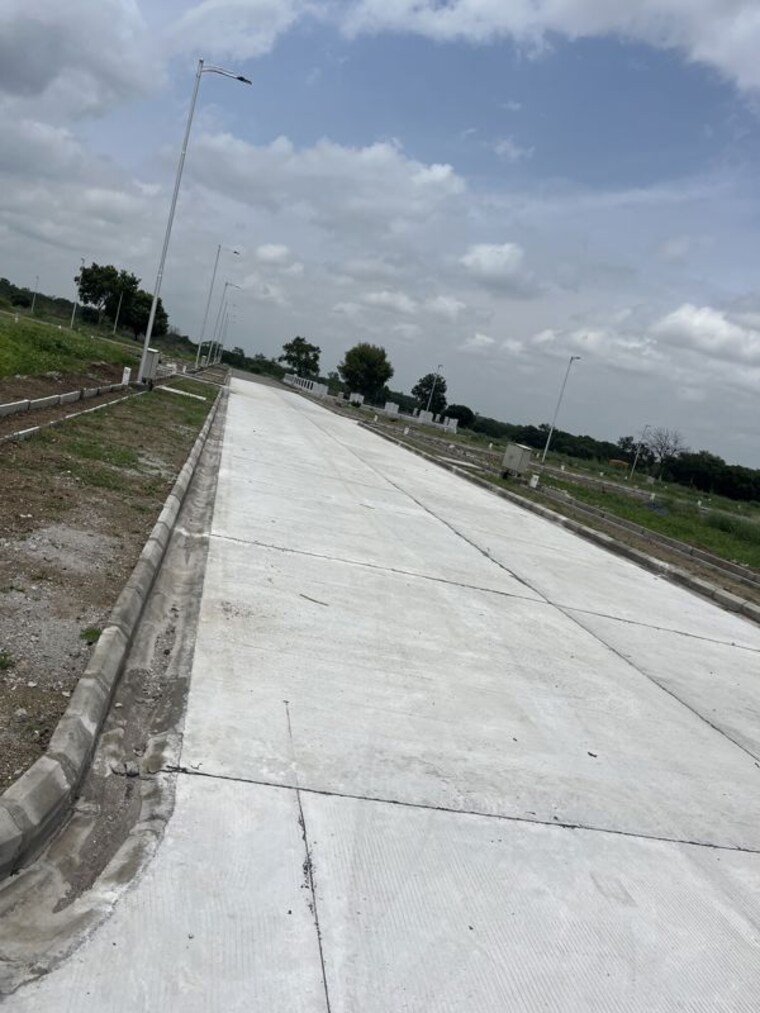 Balcony, green-city-western-county  222 Sq.Yd. Plot In Shankarpalli Hyderabad 10735065