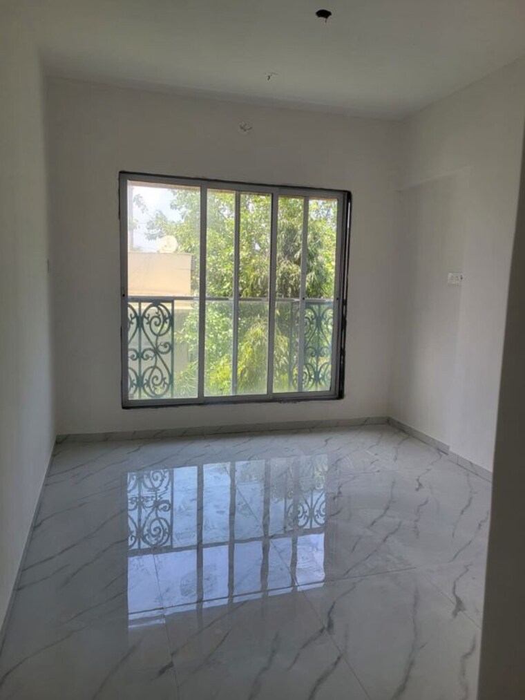 Room, hari-niketan 3 Bedroom 870 Sq.Ft. Apartment In Khar West Mumbai 10735074