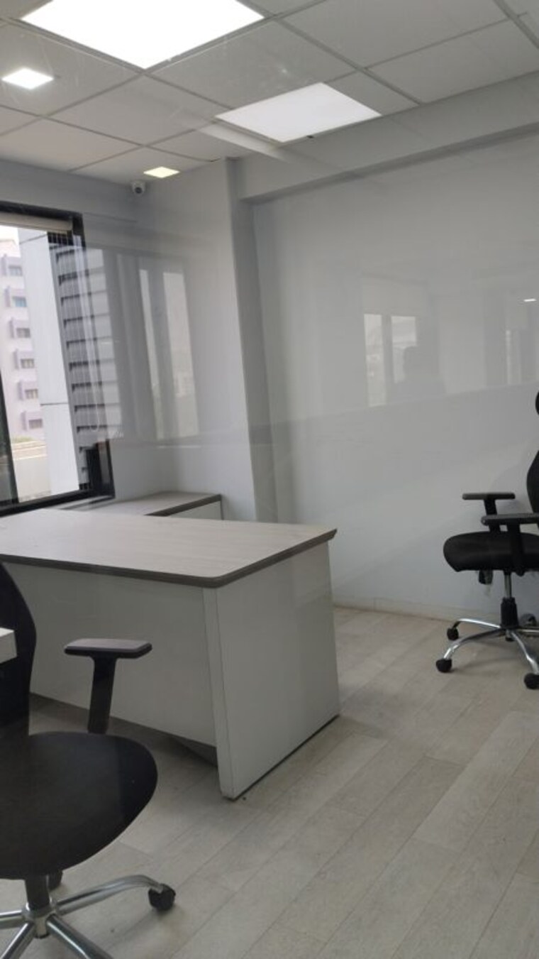 Team Area, vaibhav-chambers Commercial Office Space 3780 Sq.Ft. In Bandra East Mumbai 10735076