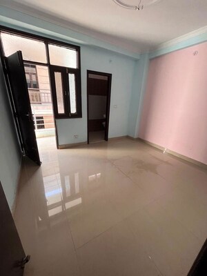 2 BHK Apartment For Rent in Aashi Comfort Residency, Sector 73