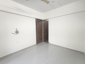Room in 3 BHK Apartment at Empire Eternity, Borivali West – for Rent