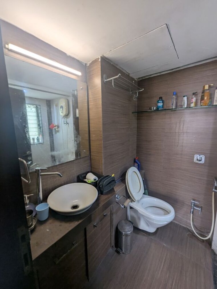 Bathroom, louis-court 2 Bedroom 650 Sq.Ft. Apartment In Dadar West Mumbai 10735116