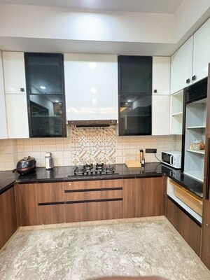 Kitchen in 3 BHK Builder Floor at Sector 27 – for Rent