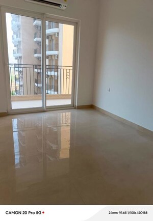 Room in 3 BHK Apartment at ATS Homekraft Pious Hideaways, Sector 150 – for Rent