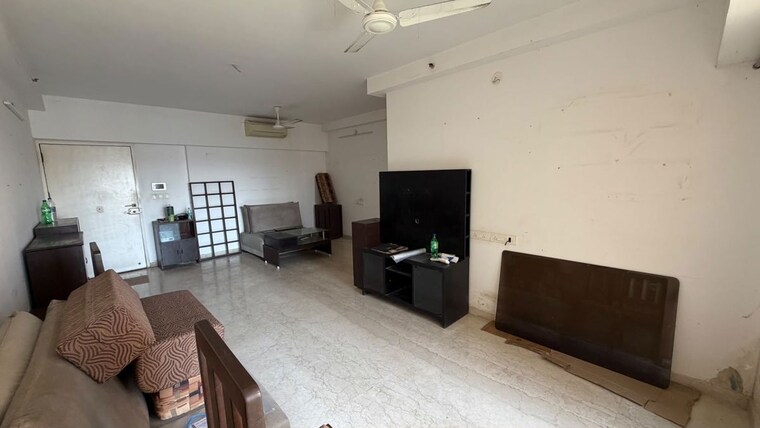 Living Room, kanakia-paris 2 Bedroom 795 Sq.Ft. Apartment In Bandra East Mumbai 10735131