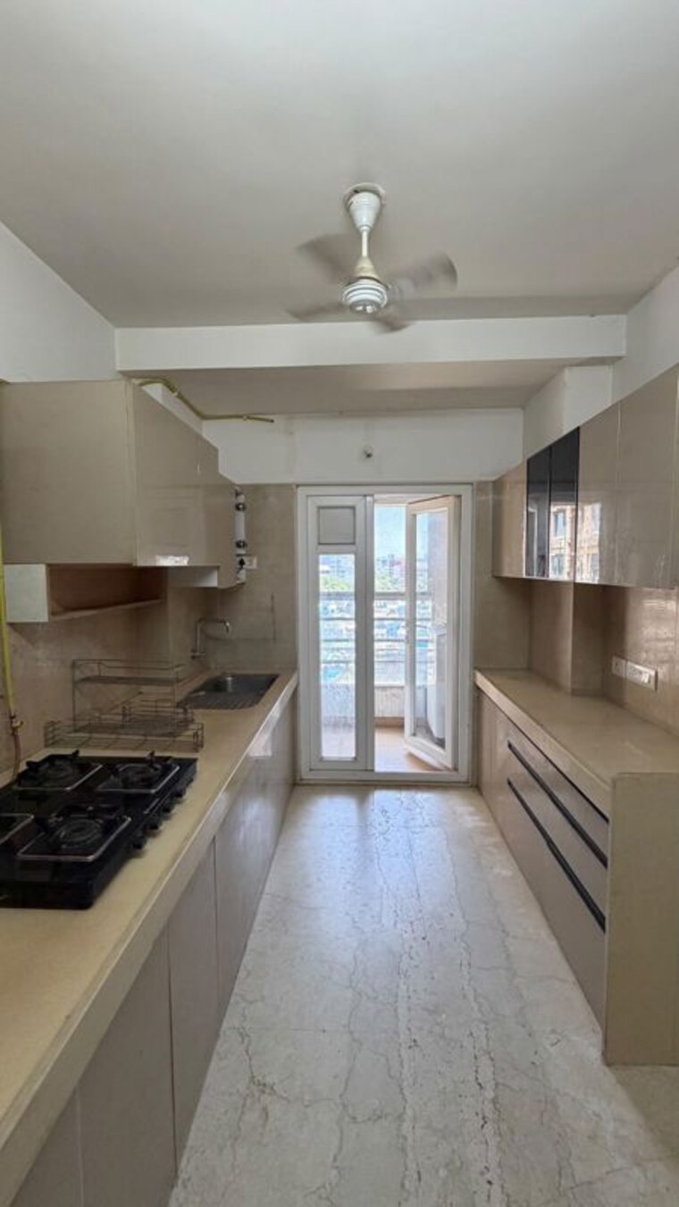 Kitchen, kanakia-paris 2 Bedroom 795 Sq.Ft. Apartment In Bandra East Mumbai 10735131
