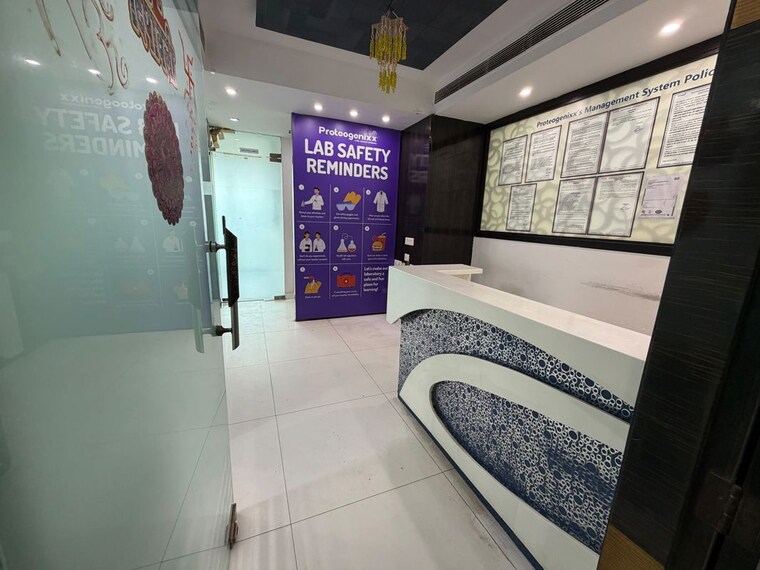 Bedroom, netaji subhash place Commercial Office Space 1186 Sq.Ft. In Netaji Subhash Place Delhi 10735134