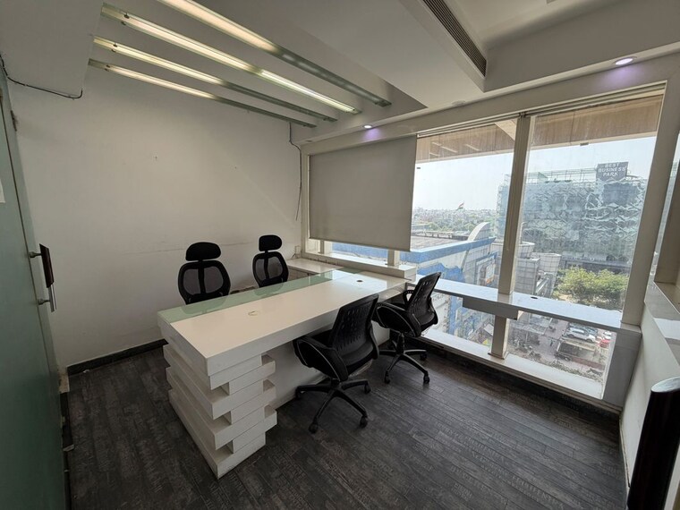 Team Area, netaji subhash place Commercial Office Space 1186 Sq.Ft. In Netaji Subhash Place Delhi 10735134