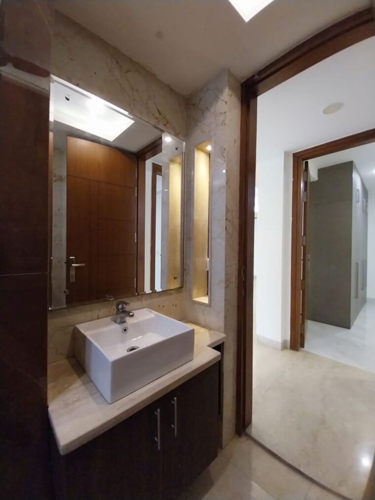 Bedroom, sushant lok ii 4 Bedroom 460 Sq.Yd. Builder Floor In Sushant Lok ii Gurgaon 10735138