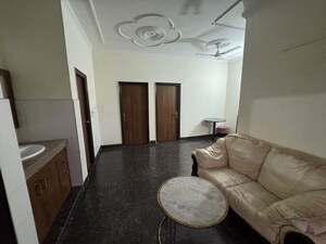 Bathroom in 2 BHK Builder Floor at Sector 43 – for Rent