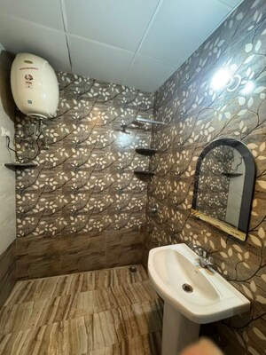 Bathroom in 2 BHK Builder Floor at Sector 43 – for Rent