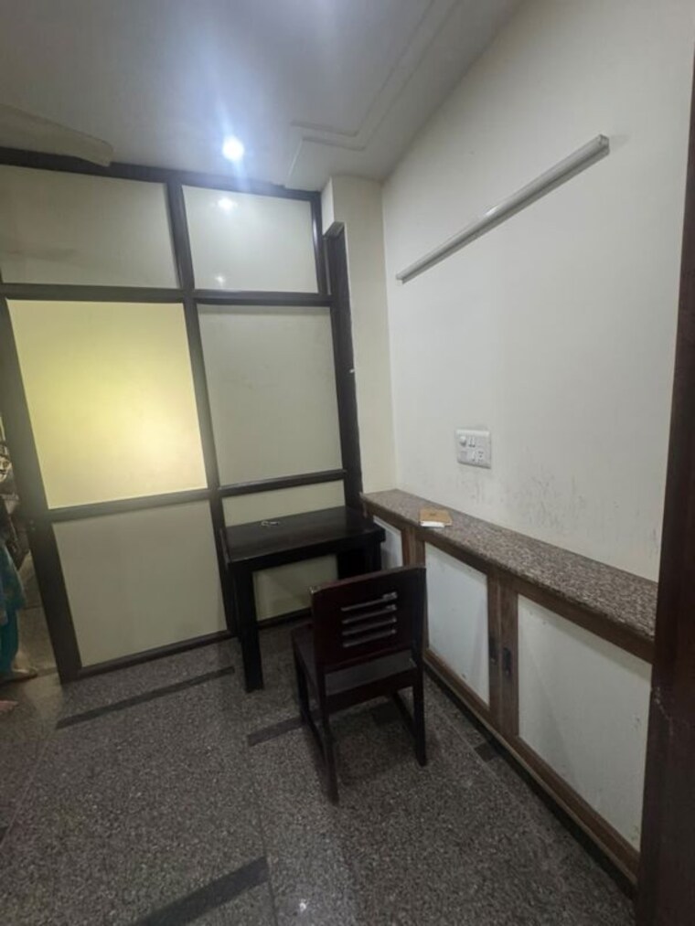 Kitchen, sector 43 2 Bedroom 100 Sq.Yd. Builder Floor In Sector 43 Gurgaon 10735140