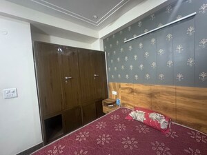 Bedroom in 2 BHK Builder Floor at Sector 43 – for Rent