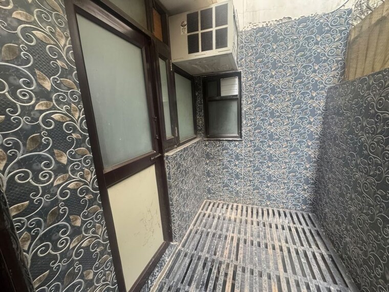 Exterior View, sector 43 2 Bedroom 100 Sq.Yd. Builder Floor In Sector 43 Gurgaon 10735140